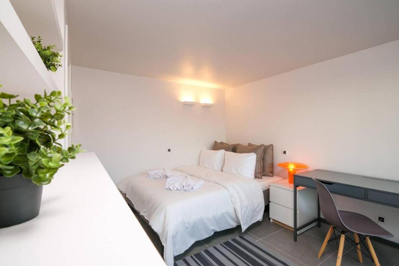 Urban Luxury Homm Apt. In Deinokratous Str. Leilighet Athen Eksteriør bilde