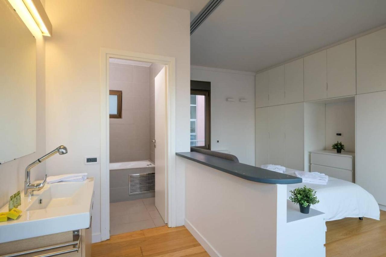 Urban Luxury Homm Apt. In Deinokratous Str. Leilighet Athen Eksteriør bilde